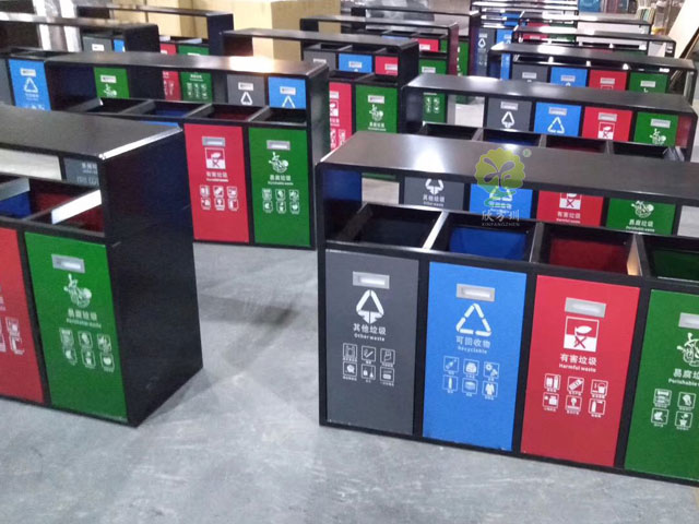 提升公共空間品質(zhì)，深圳金屬垃圾桶助你一臂之力