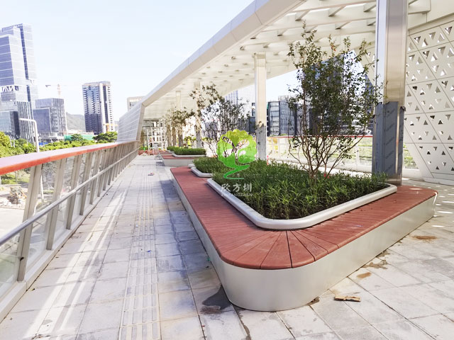 不銹鋼花池坐凳美化深圳前?？缃止珗@G9天橋城市戶外景觀