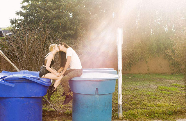 新員工親吻垃圾桶這是什么企業(yè)文化？